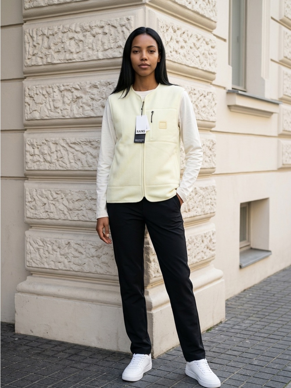 NWT Rains Women’s Teens Fleece Vest Color Straw/Light Yellow - Size Medium - Picture 3 of 11